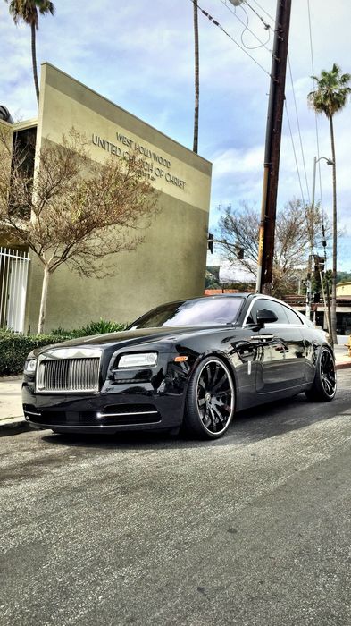 rolls royce phantom black luxury sportcar 1080x1920