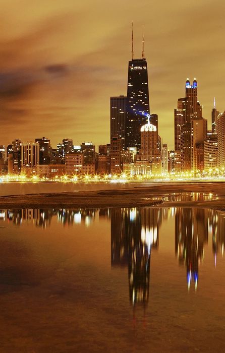 city chicago skyscrapers night lights lake reflection retina