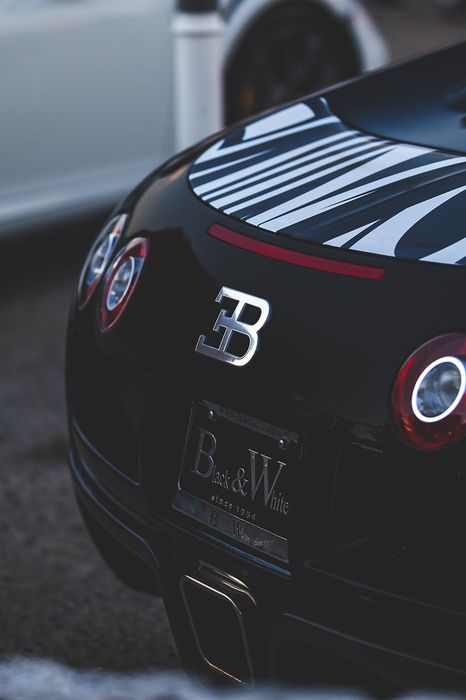 bugatti black tuning sportcar back macro
