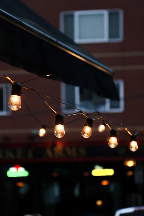 lamps night blur city street evening light music illuminated